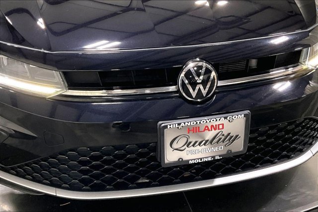 Used 2025 Volkswagen Jetta SE image 30