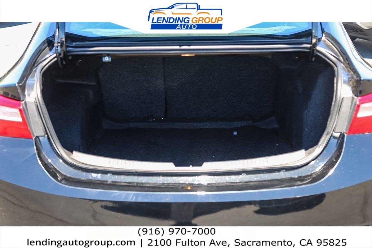 Used 2023 Chevrolet Malibu LT FWD image 25