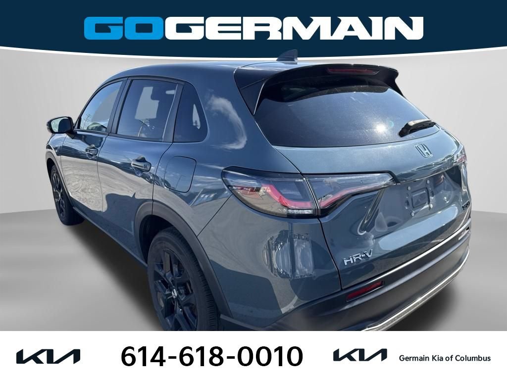 Used 2023 Honda HR-V Sport image 3