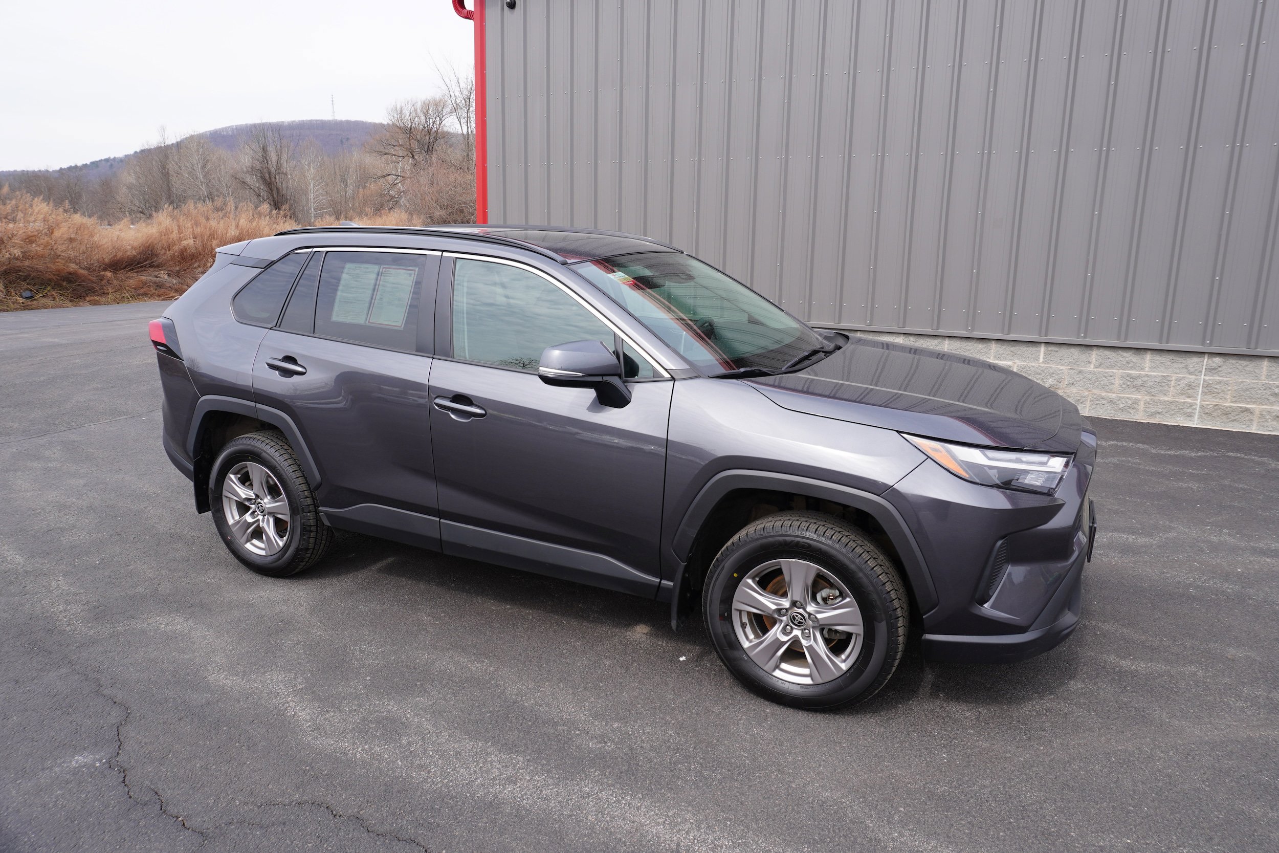Certified 2023 Toyota RAV4 XLE w/ Convenience Package AWD/4WD image 3