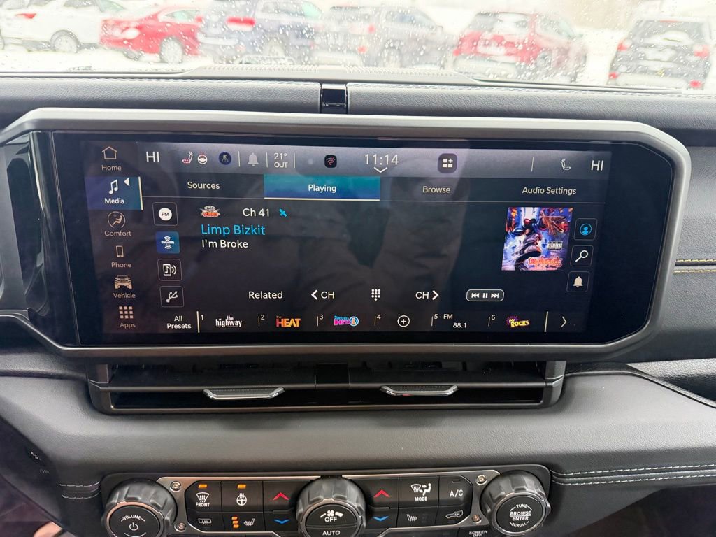 New 2026 Jeep Wrangler Unlimited Sahara AWD/4WD image 35