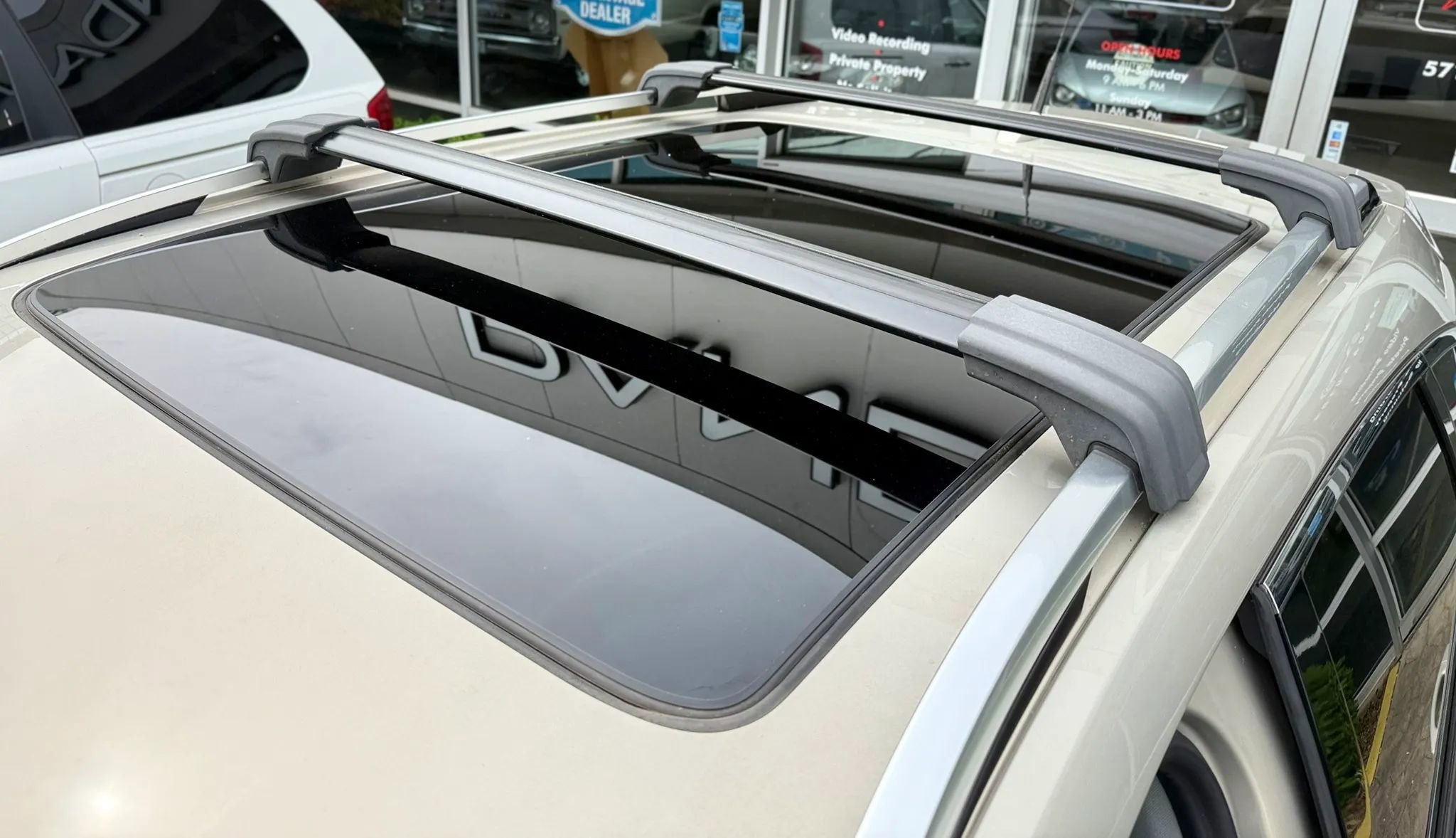 Used 2012 Cadillac SRX Luxury AWD/4WD image 52