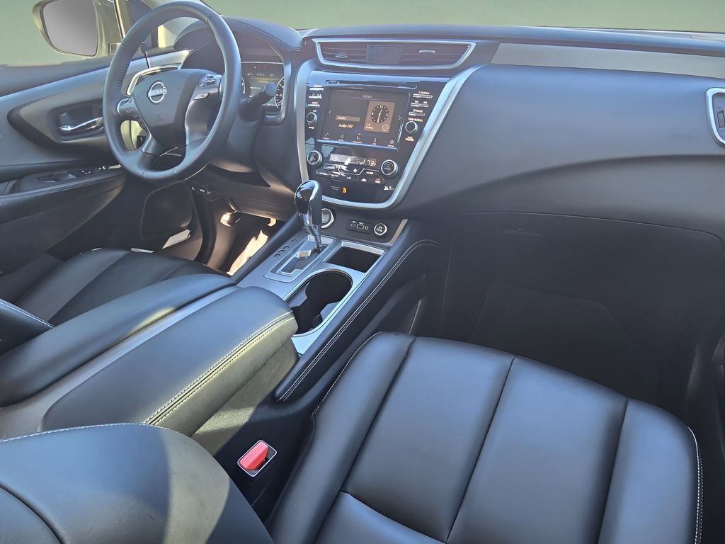 Used 2024 Nissan Murano SV image 27