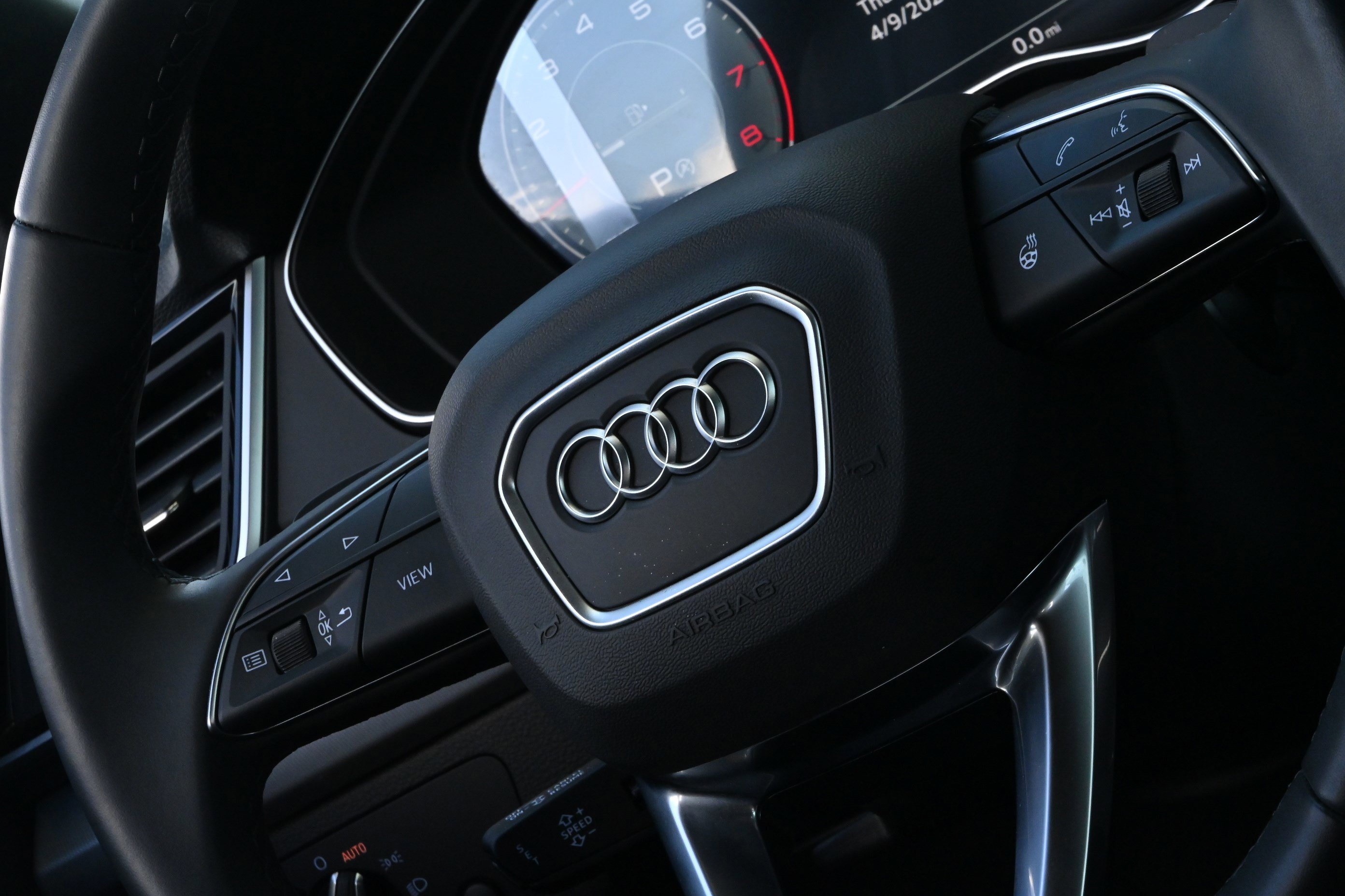 Used 2024 Audi Q5 2.0T Premium w/ Summer of Audi Package image 24