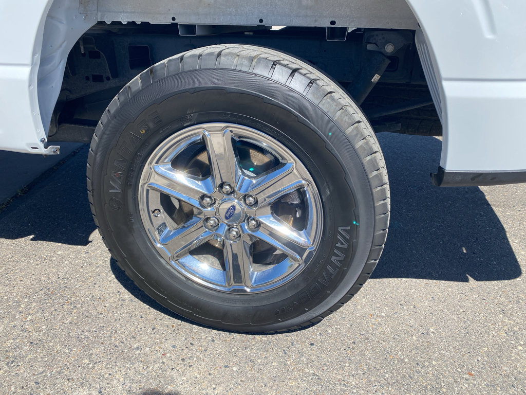 Used 2025 Ford F150 XLT w/ Equipment Group 301A Standard image 2