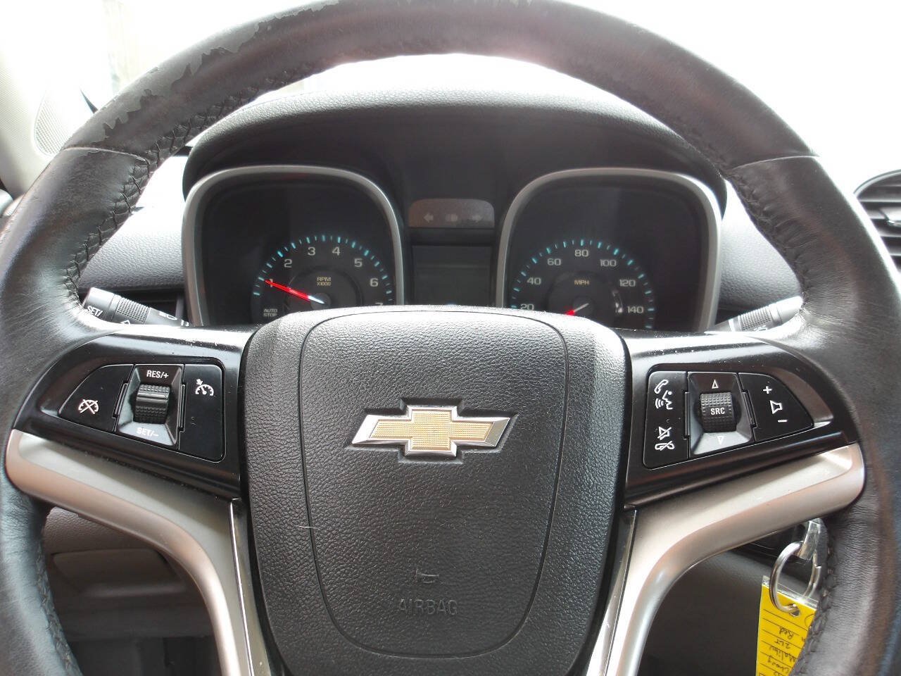 Used 2015 Chevrolet Malibu LT FWD image 15