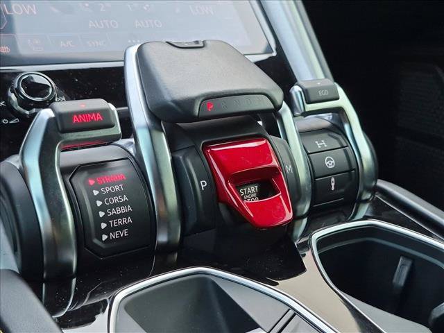 Used 2019 Lamborghini Urus AWD/4WD image 10
