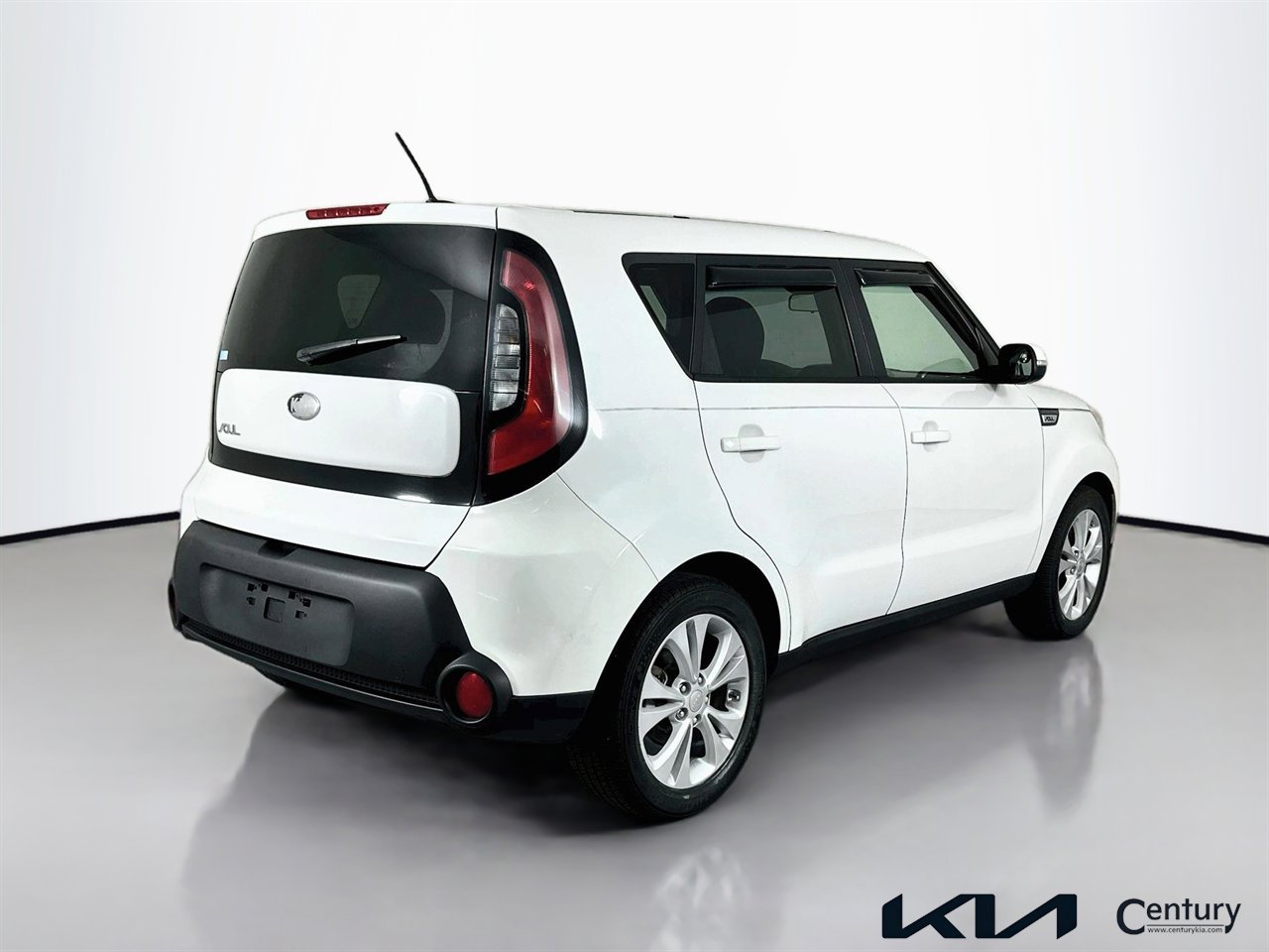 Used 2014 Kia Soul + image 5