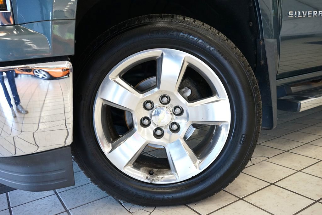 Used 2014 Chevrolet Silverado 1500 LT w/ LT Convenience Package AWD/4WD image 47