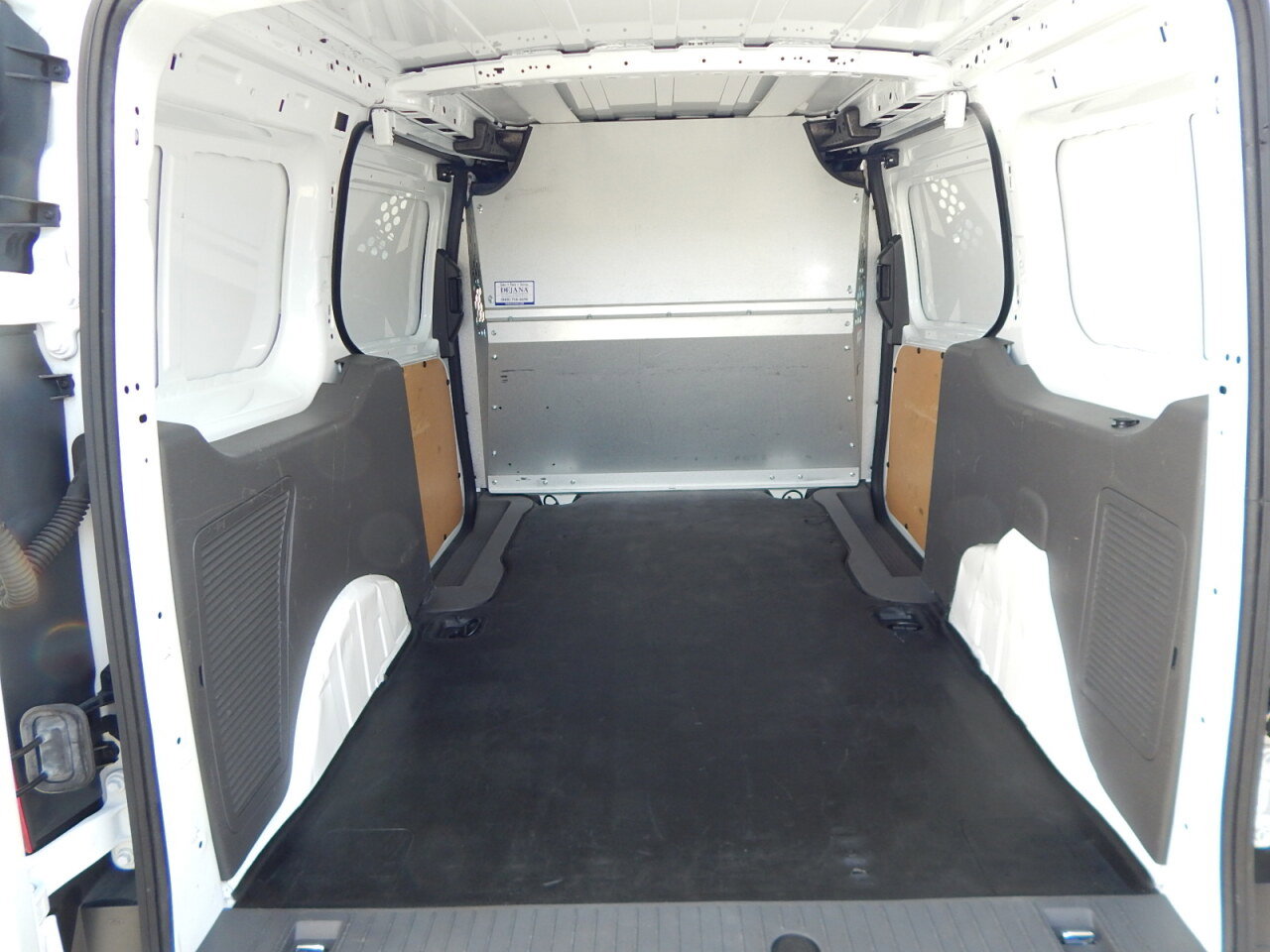 Used 2020 Ford Transit Connect XL w/ CNG/LPG Engine Prep Package image 12