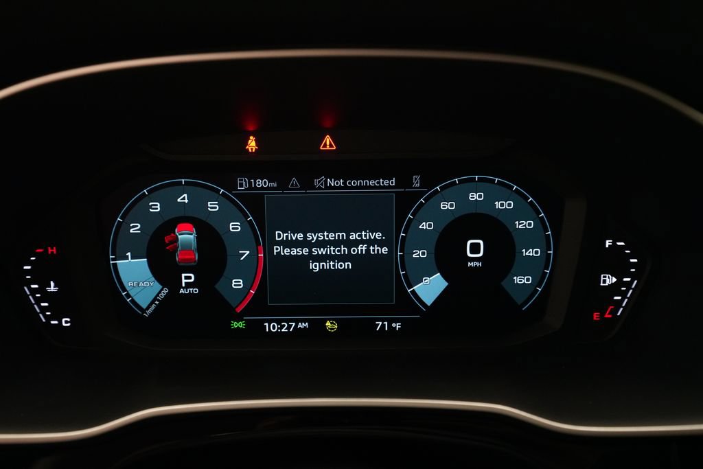 Certified 2022 Audi Q3 2.0T Premium Plus AWD/4WD image 2