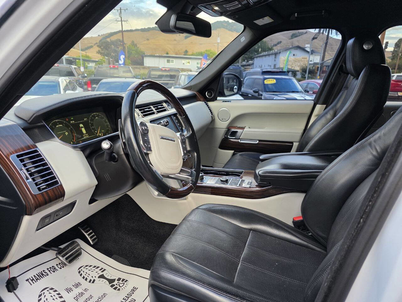 Used 2016 Land Rover Range Rover Supercharged image 10