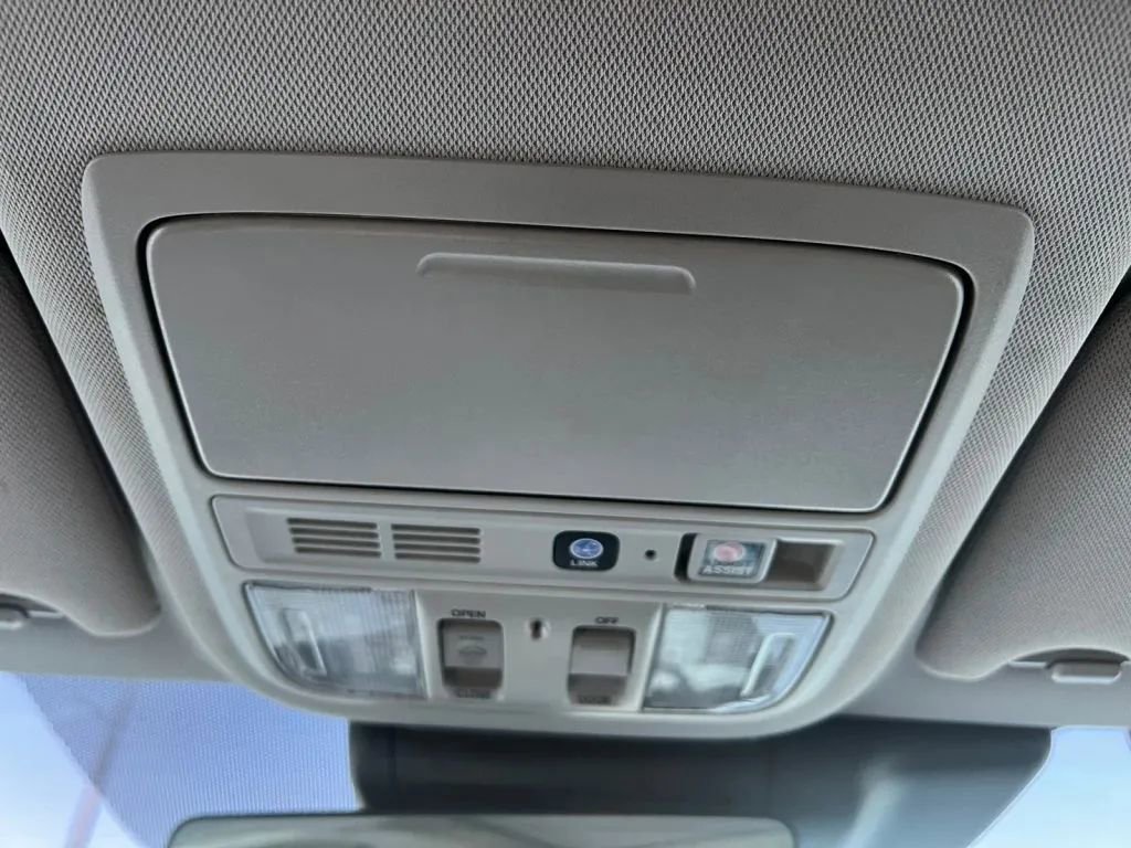 Used 2018 Honda Accord Touring image 49