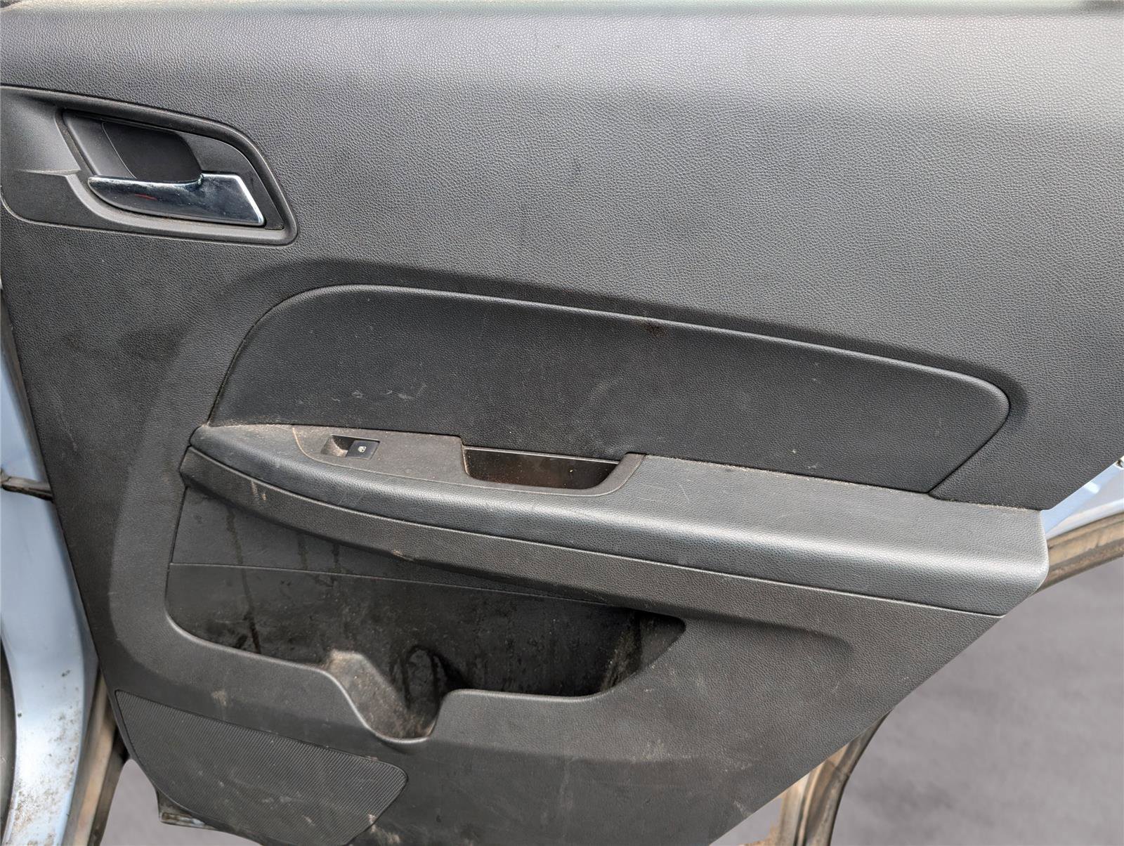 Used 2015 Chevrolet Equinox LS FWD image 29