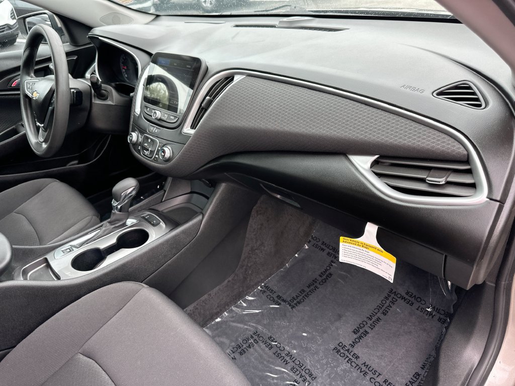 Certified 2024 Chevrolet Malibu LS FWD image 26