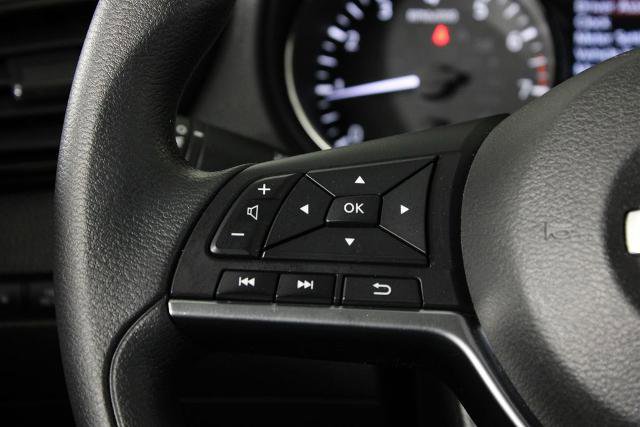 Certified 2020 Nissan Rogue Sport S image 23