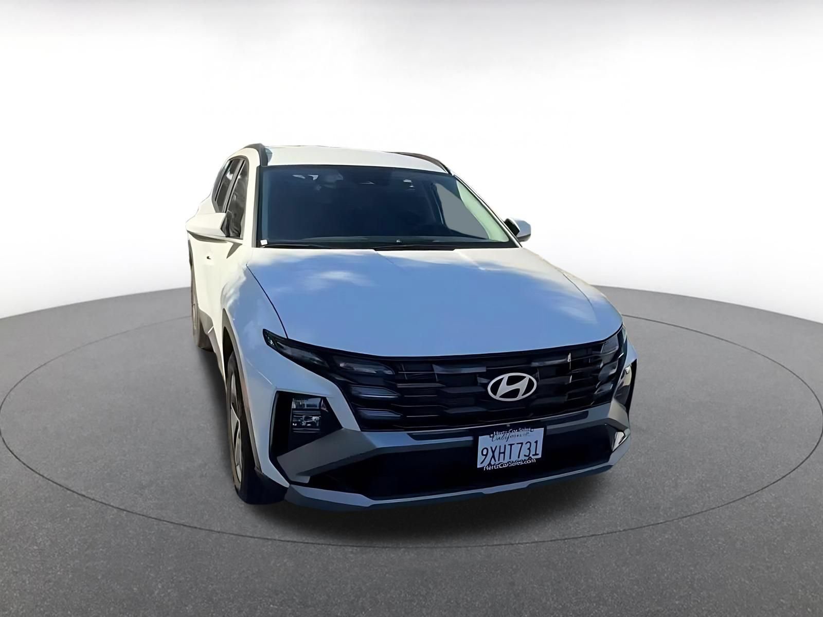 Used 2026 Hyundai Tucson SEL FWD image 3
