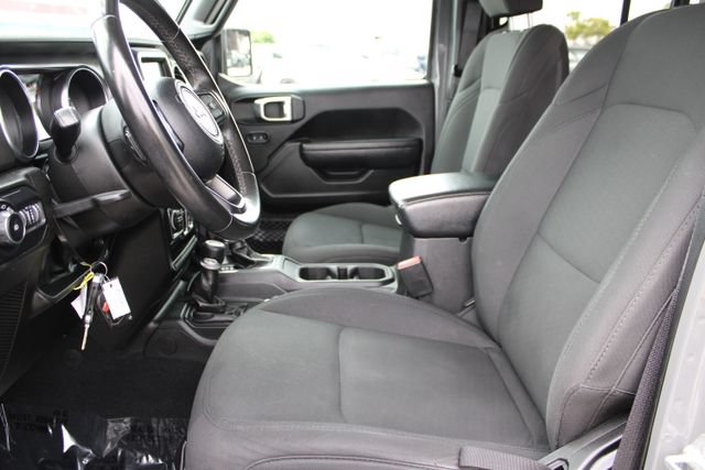 Used 2022 Jeep Wrangler Unlimited Sport AWD/4WD image 29