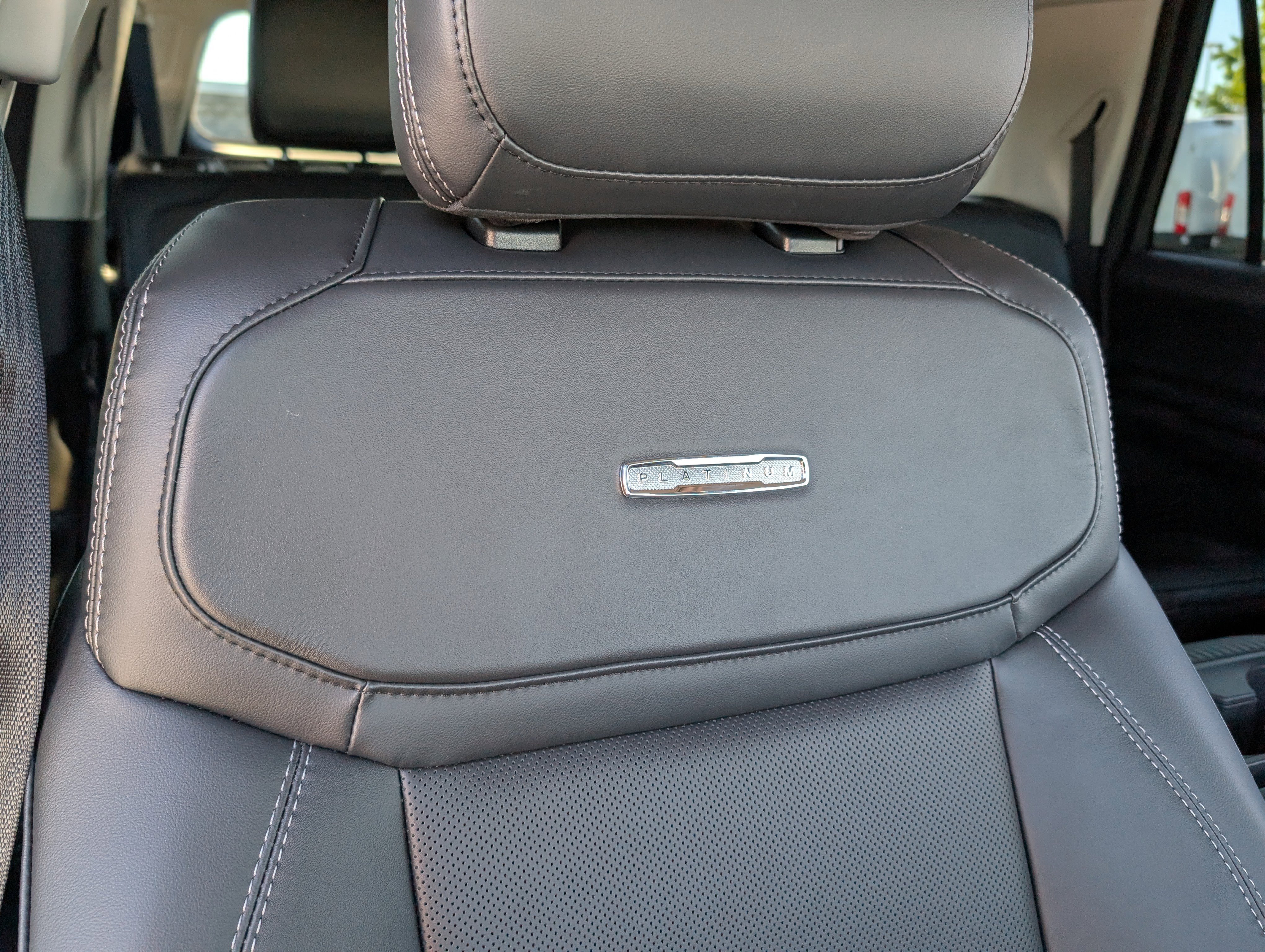 New 2025 Ford Expedition Max Platinum w/ Driver's Package image 14