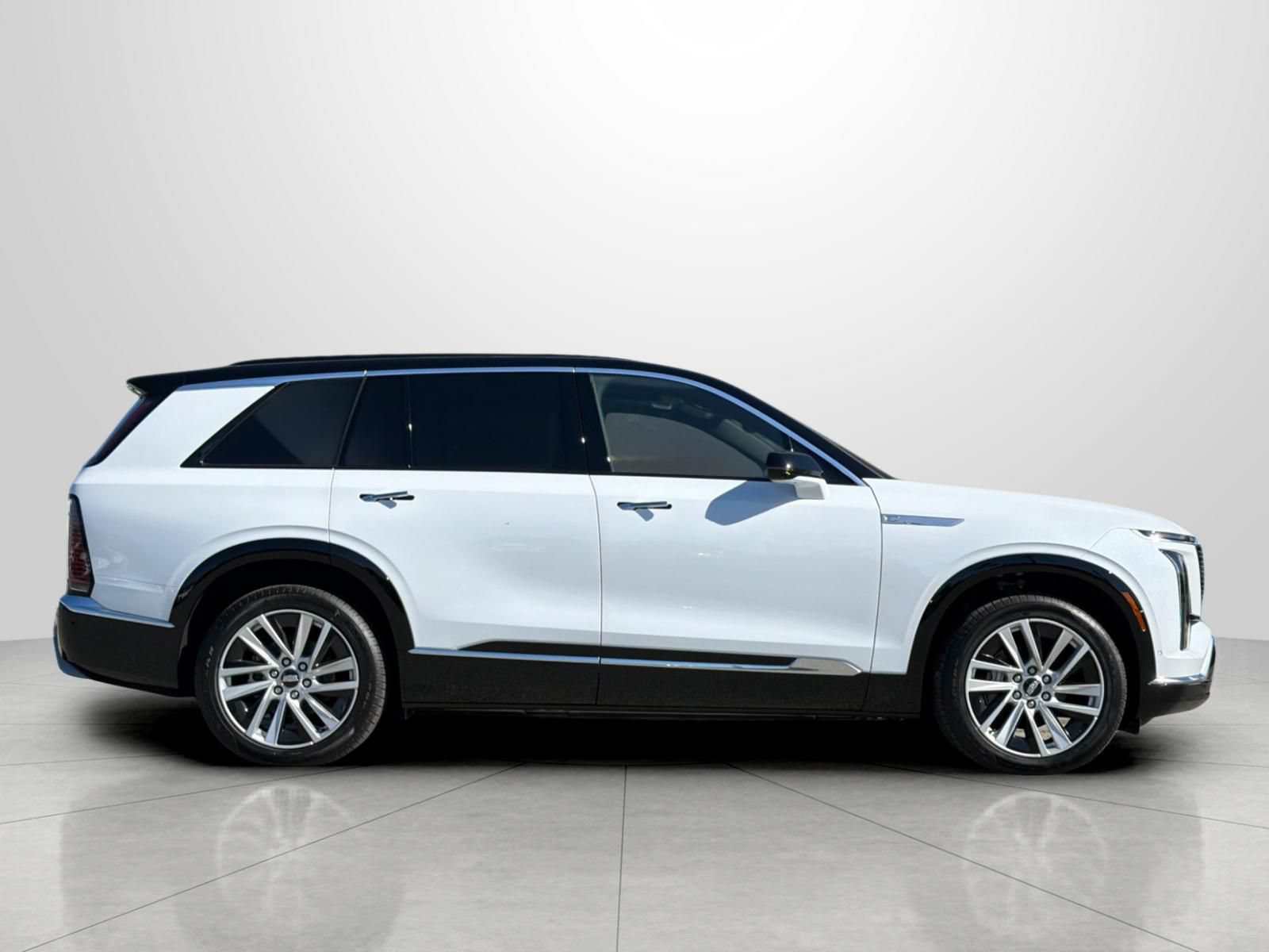 New 2027 Cadillac Vistiq Luxury AWD/4WD image 2