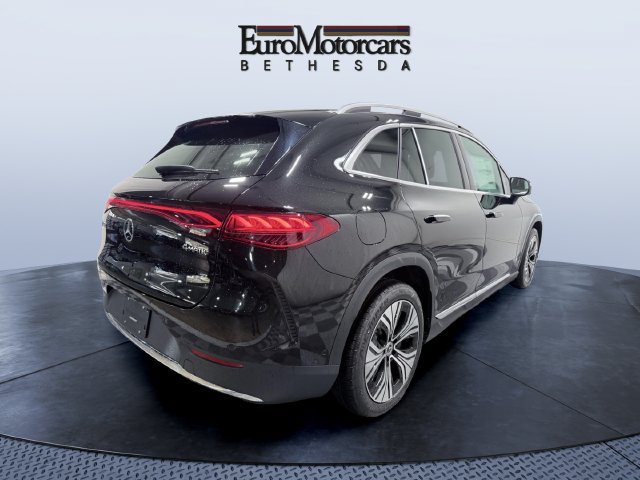 New 2027 Mercedes-Benz EQE 320 4MATIC SUV image 3