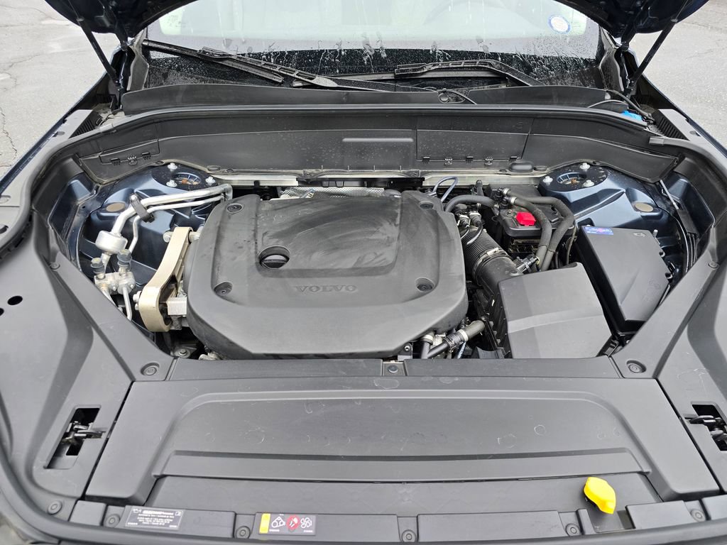 Used 2023 Volvo XC90 B6 Plus w/ Protection Package Premier image 23