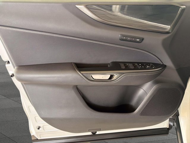 Certified 2025 Lexus NX 250 FWD w/ Towing Package (2000 Lbs) image 8