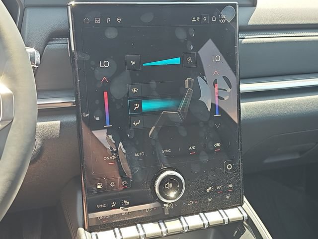 New 2027 GMC Terrain Elevation w/ Elevation Premium Package AWD/4WD image 25