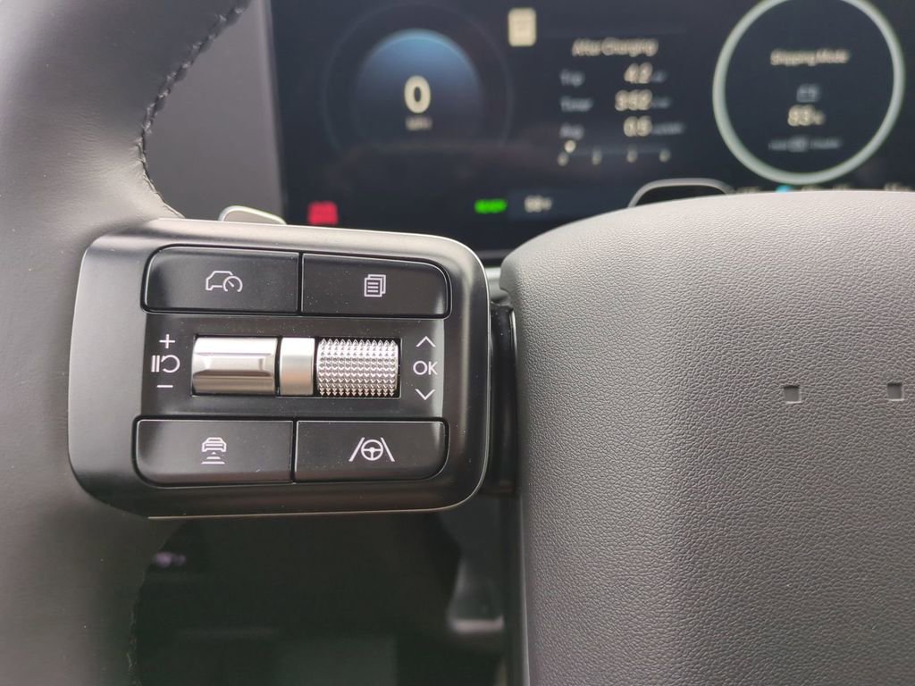 New 2026 Hyundai Ioniq 9 SE AWD/4WD image 32