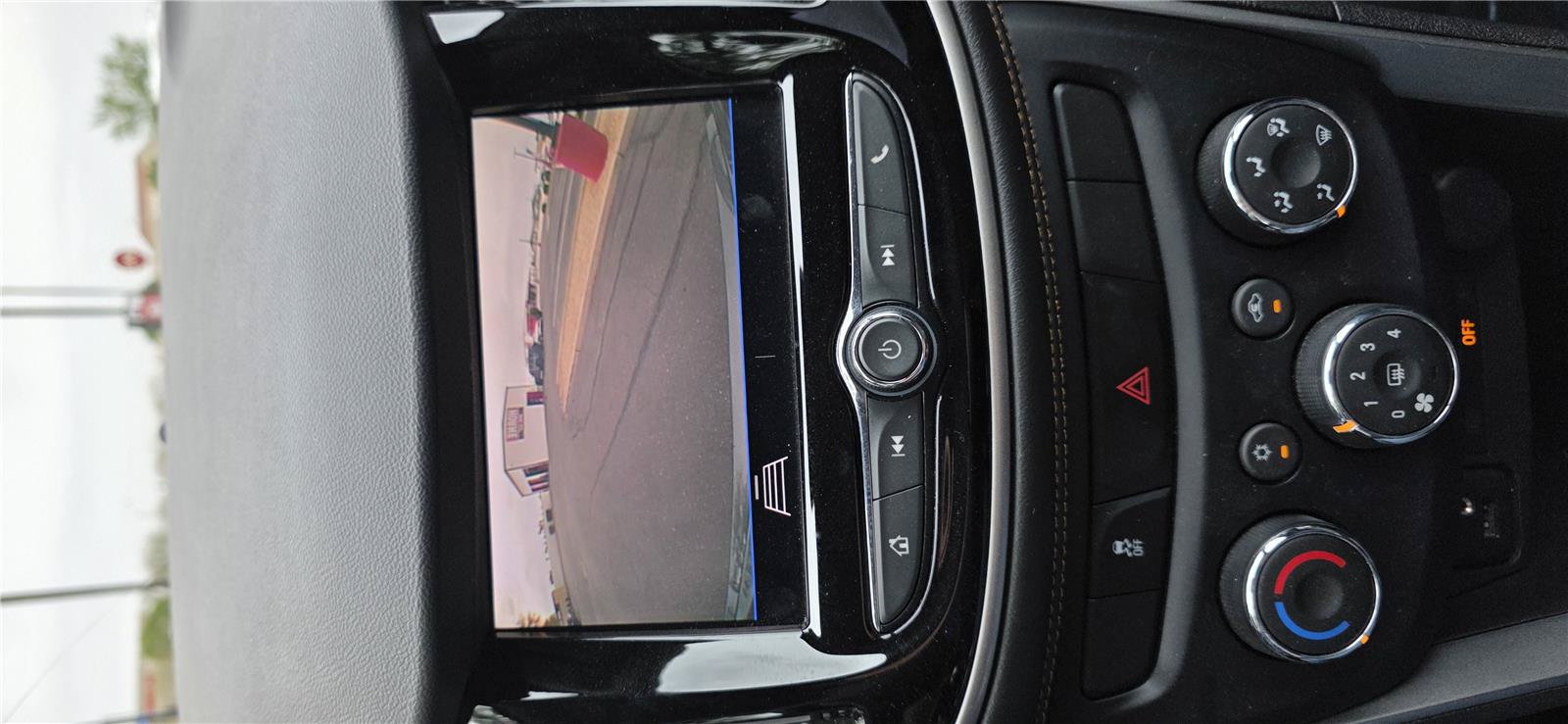 Used 2020 Chevrolet Trax LS FWD image 19