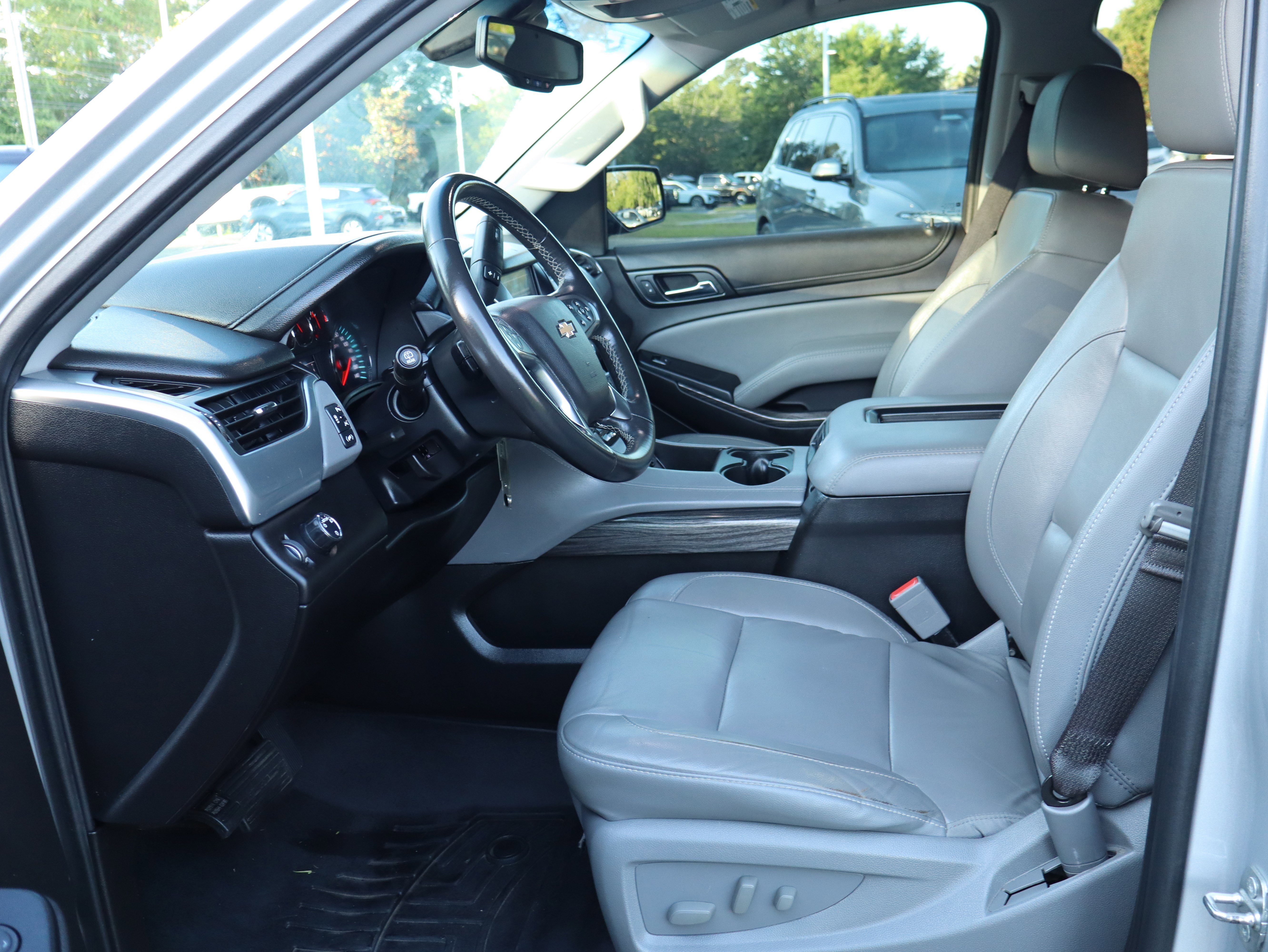 Used 2017 Chevrolet Tahoe LT RWD image 23