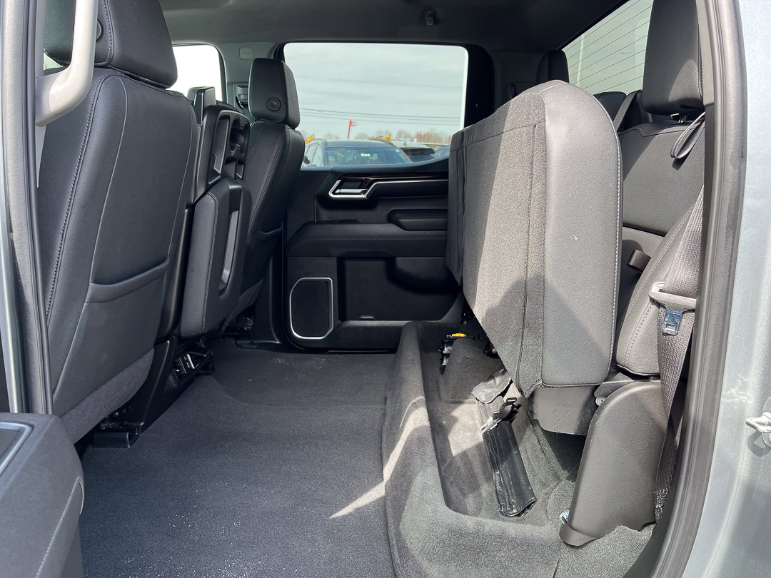 Used 2025 GMC Sierra 1500 SLT image 31