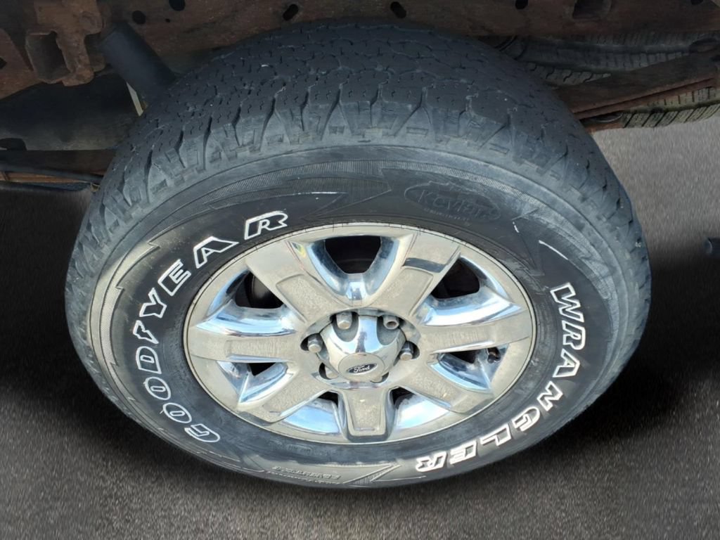 Used 2014 Ford F150 XLT w/ Equipment Group 302A Luxury AWD/4WD image 24