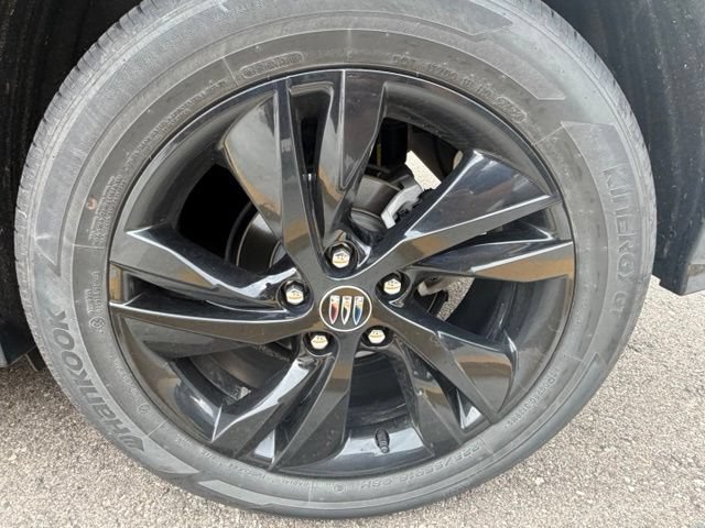 Used 2024 Buick Encore GX Sport Touring AWD/4WD image 12