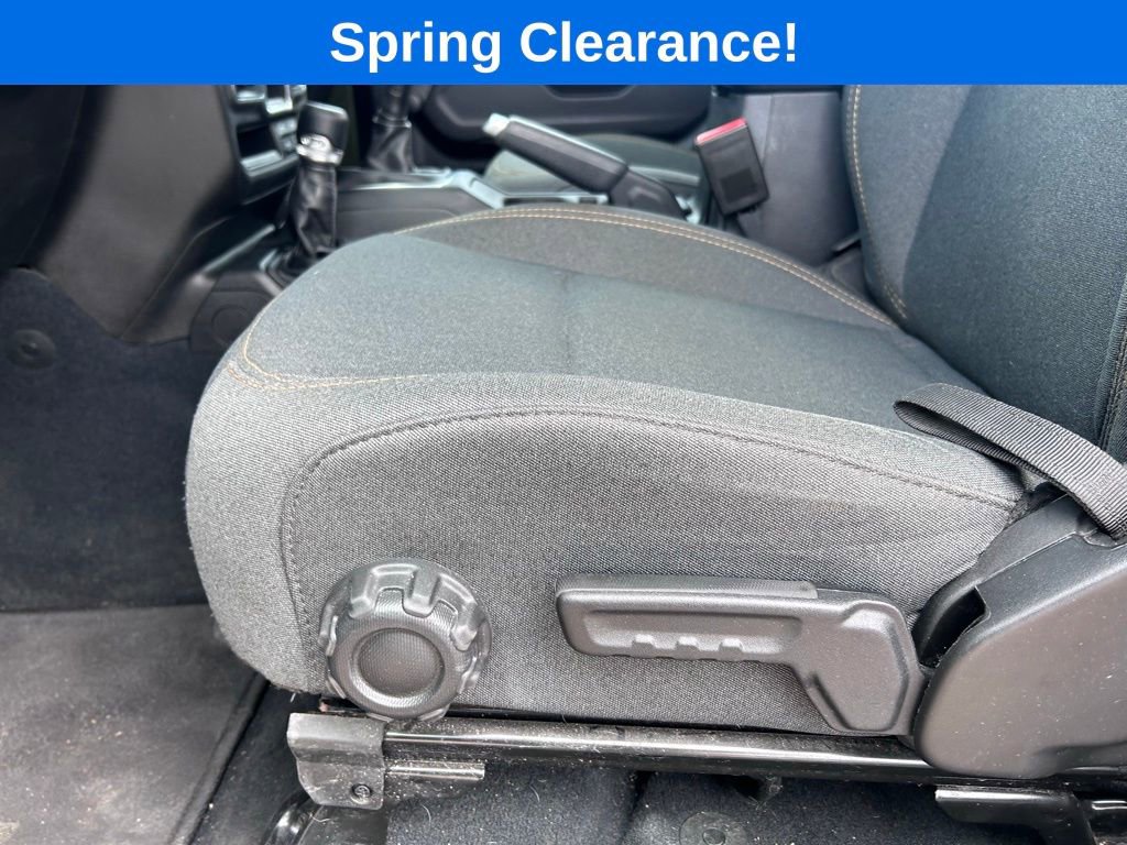 Used 2024 Jeep Wrangler Sport AWD/4WD image 17