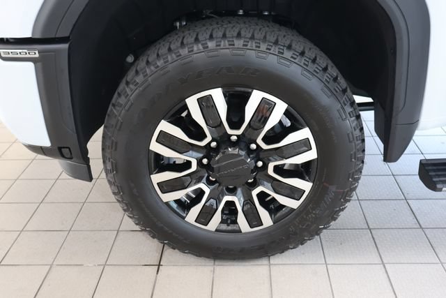 New 2026 GMC Sierra 3500 Denali Ultimate AWD/4WD image 10