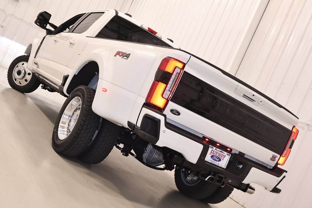 New 2026 Ford F450 Platinum w/ FX4 Off-Road Package AWD/4WD image 37