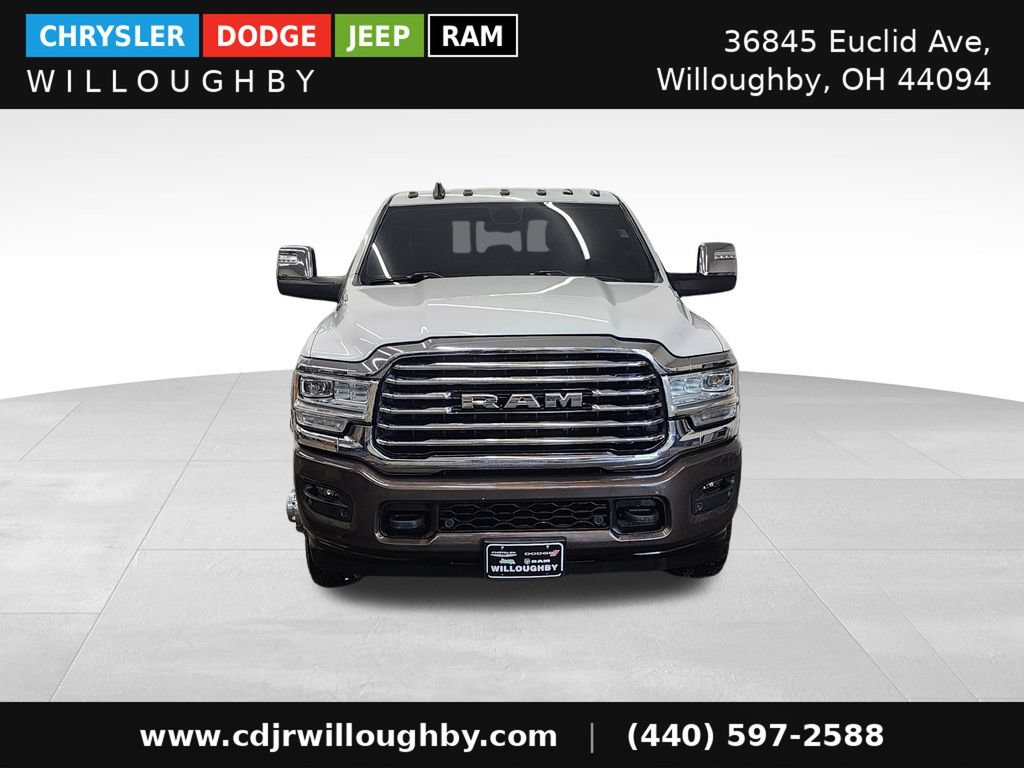 Used 2023 RAM 3500 Limited AWD/4WD image 2