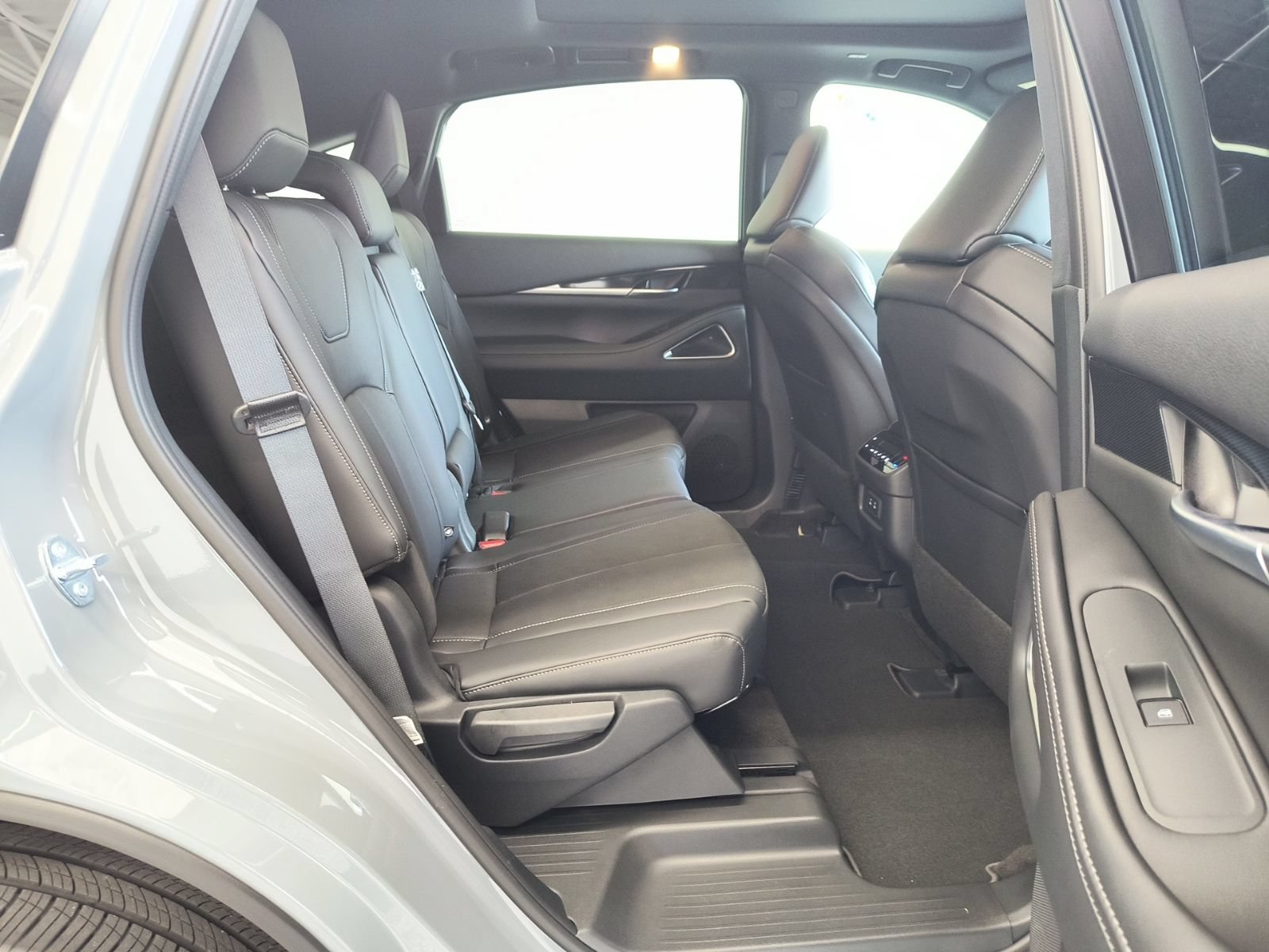 New 2027 INFINITI QX65 Sport w/ Cargo Package AWD/4WD image 26