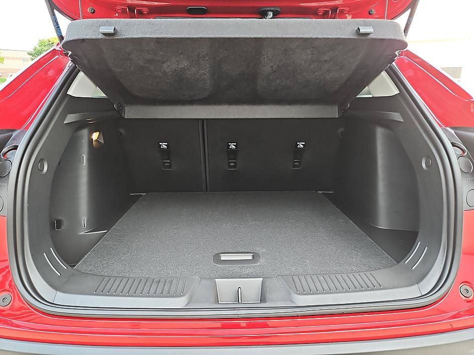 New 2026 Chevrolet Trax LT FWD image 11