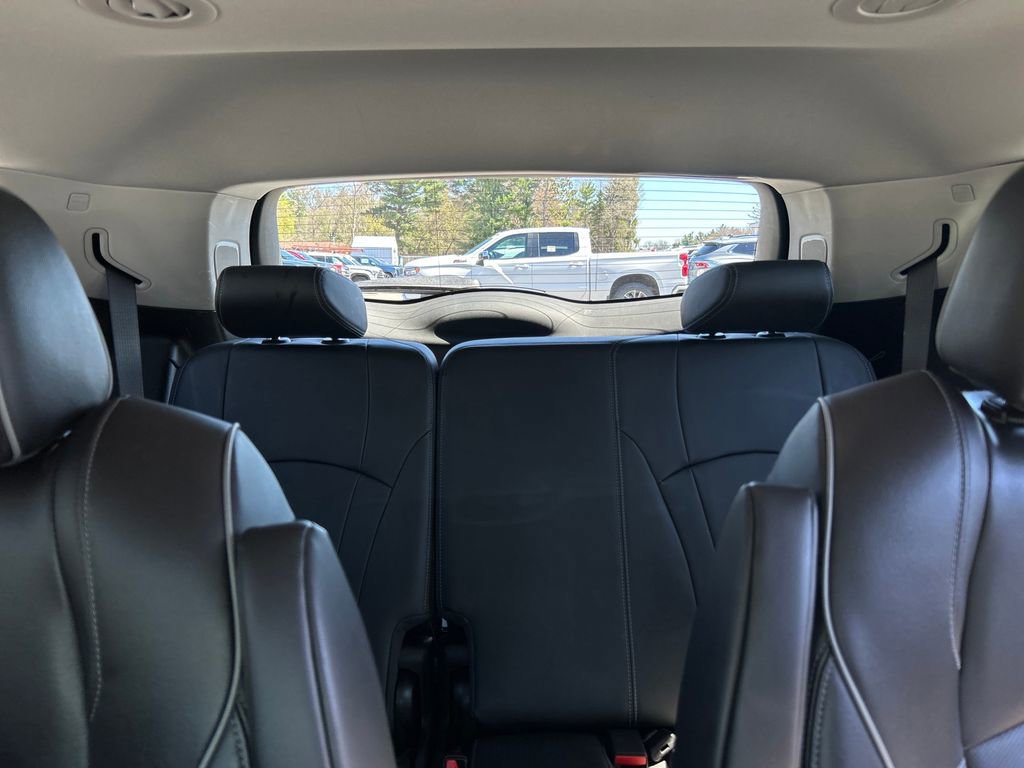 Used 2021 Buick Enclave Avenir w/ Avenir Technology Package FWD image 22