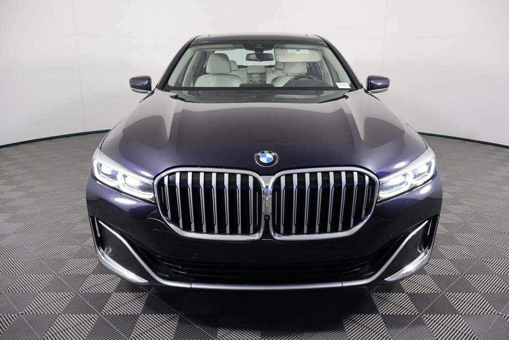 Used 2020 BMW 740i w/ Premium Package image 2