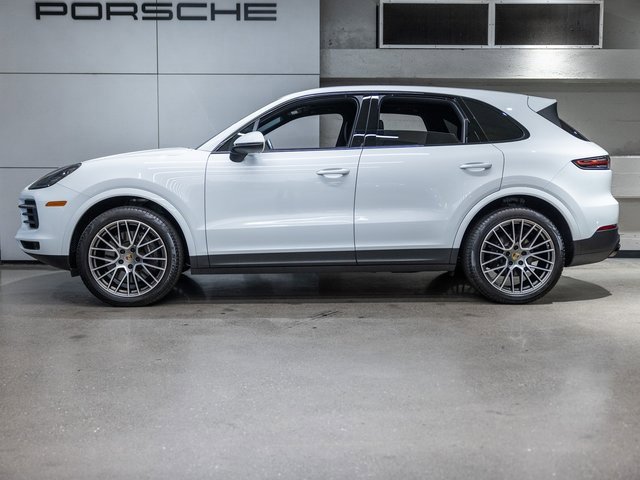 Certified 2023 Porsche Cayenne Platinum Edition w/ Premium Package Plus image 2