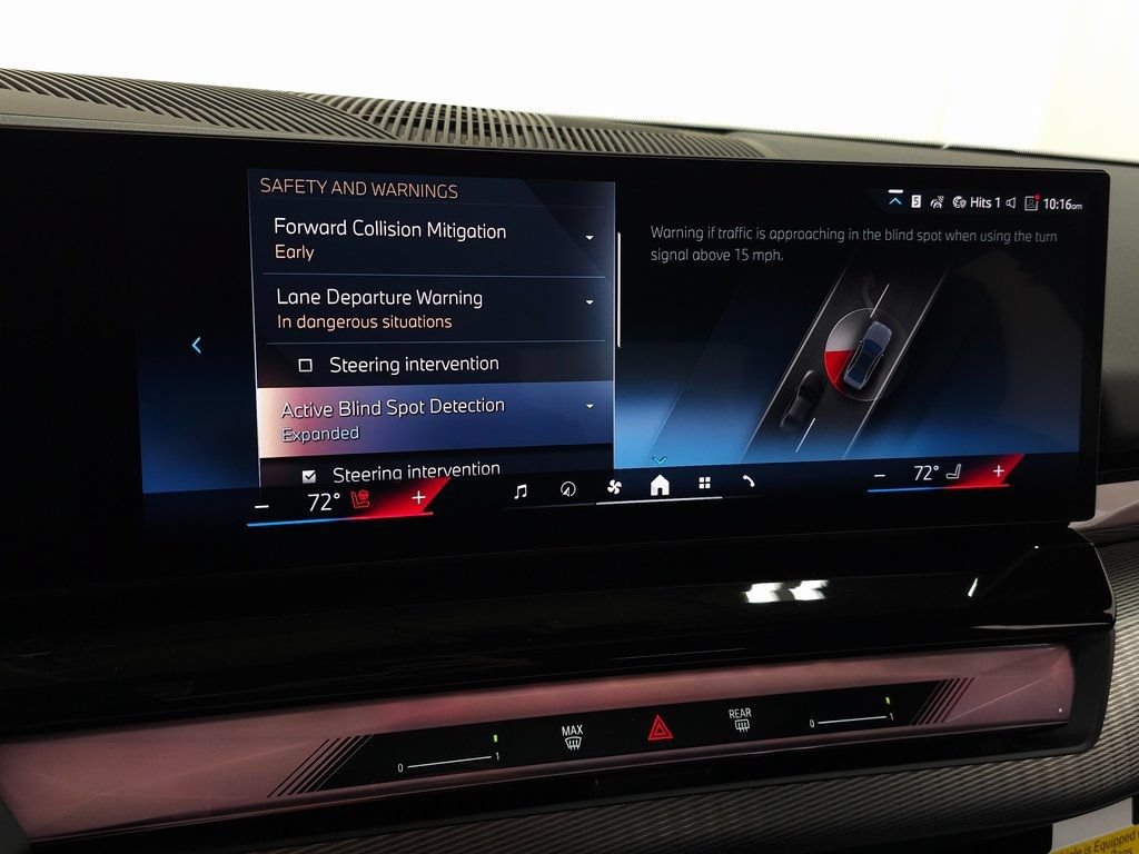New 2026 BMW 530i xDrive w/ M Sport Package AWD/4WD image 21