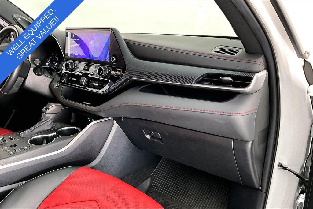 Used 2023 Toyota Highlander XSE image 22