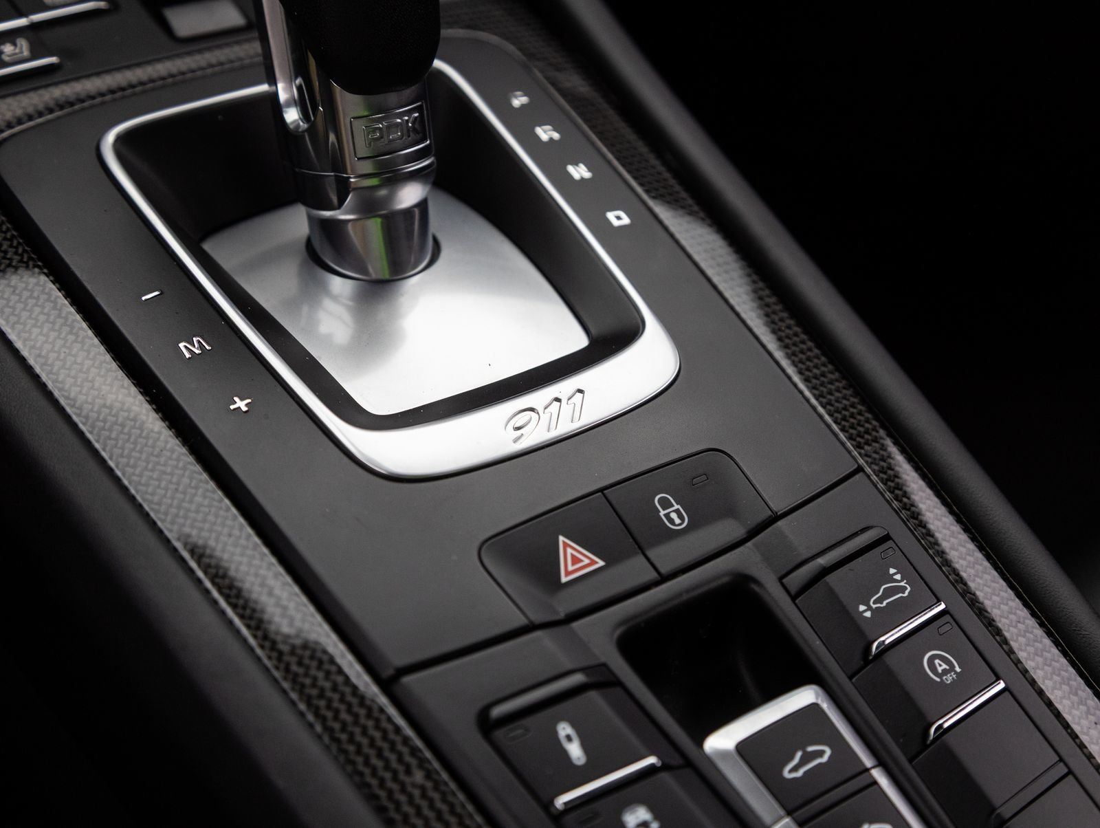 Certified 2017 Porsche 911 Turbo AWD/4WD image 28