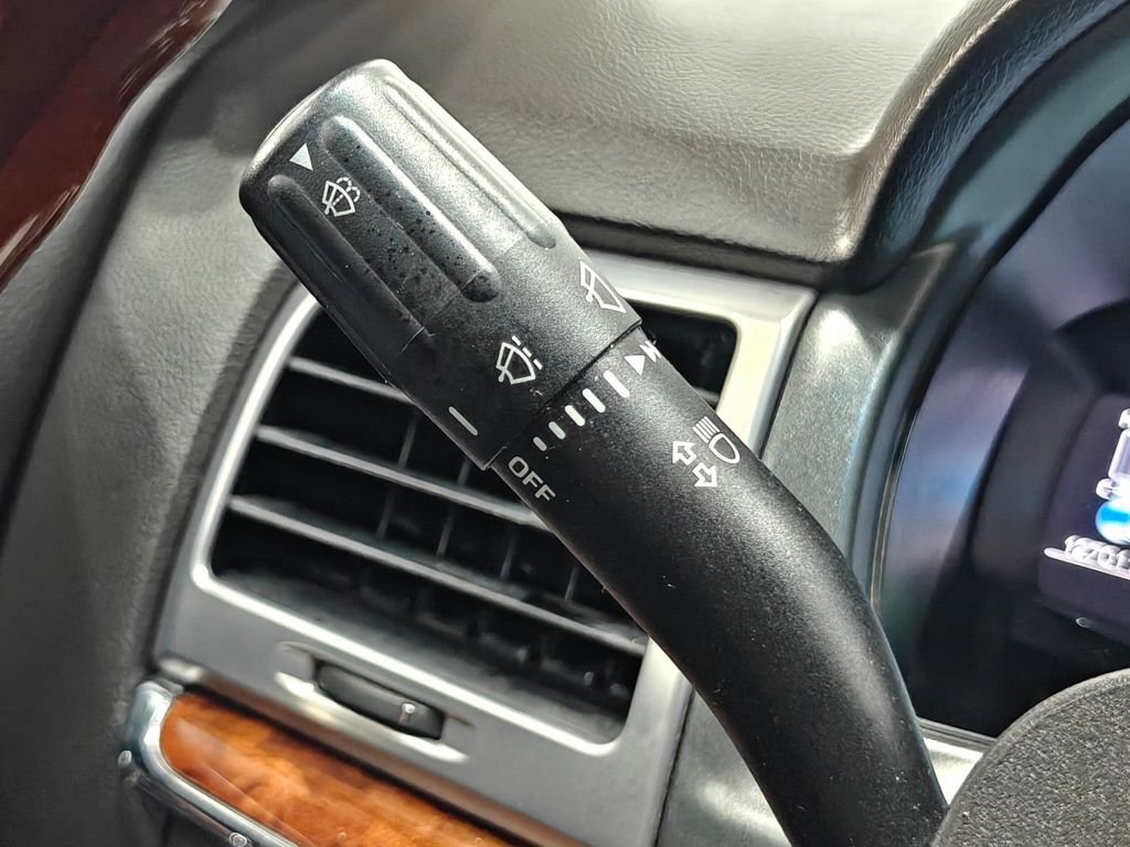 Used 2011 Lincoln MKZ Hybrid image 11