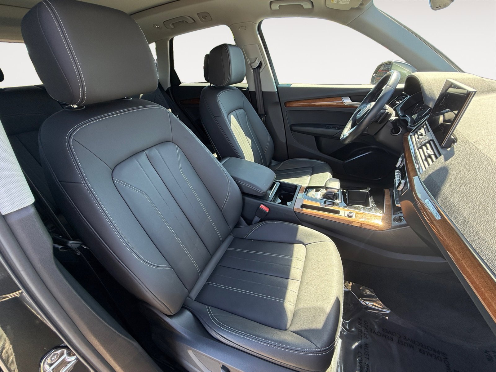 Used 2022 Audi Q5 2.0T Premium w/ Convenience Package AWD/4WD image 19