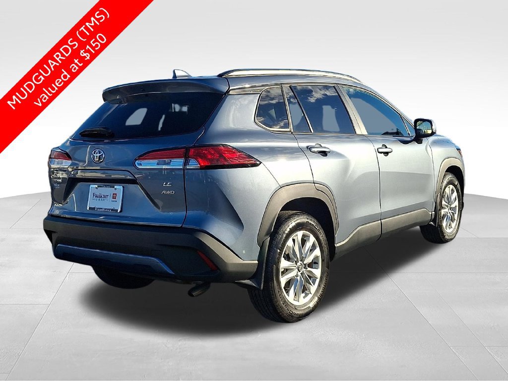 Certified 2024 Toyota Corolla Cross LE AWD/4WD image 9