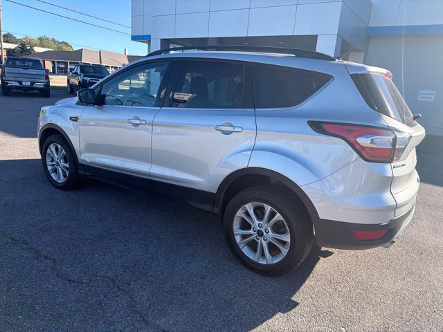 Used 2018 Ford Escape SE AWD/4WD image 19